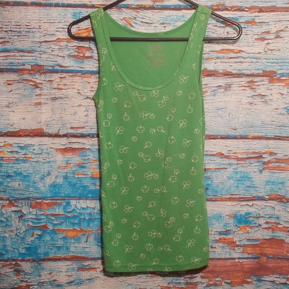 💋FREE W/PURCHASE  Shamrock Ribbed Tank